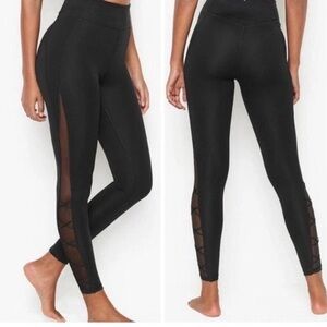 Victoria’s Secret Incredible Essential 7/8 Leggings Ultra High-Rise Lace-Up, Med